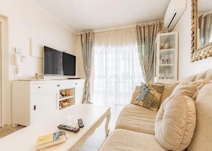 Playa San Juan Apartment Апартаменты