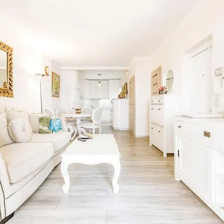 아파트 Playa San Juan Apartment