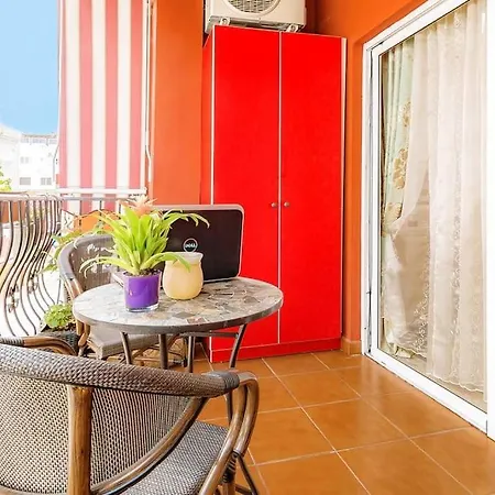아파트 Playa San Juan Apartment 플라야 데 산 후안